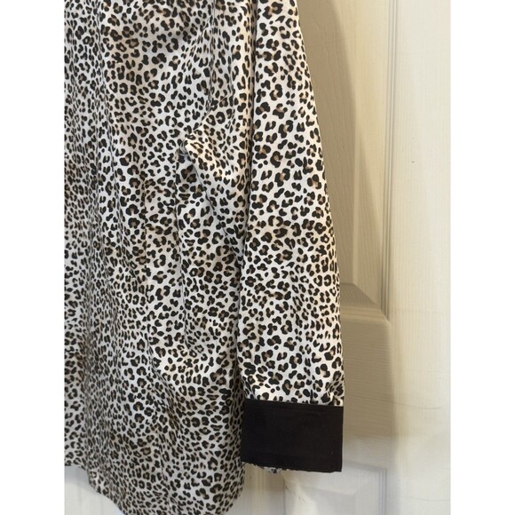 Chico’s Leopard Print Button Down Shirt 2 M/L Animal Print Black Trim No Iron - Picture 3 of 6